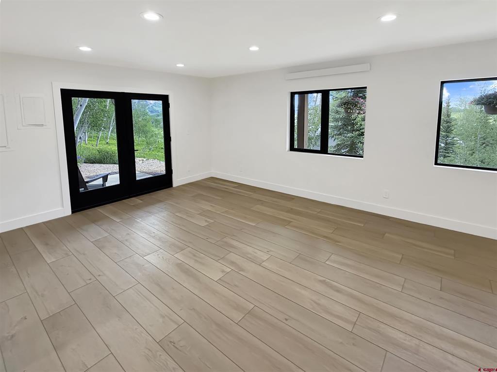 69 Peeler Lane Property Photo 33