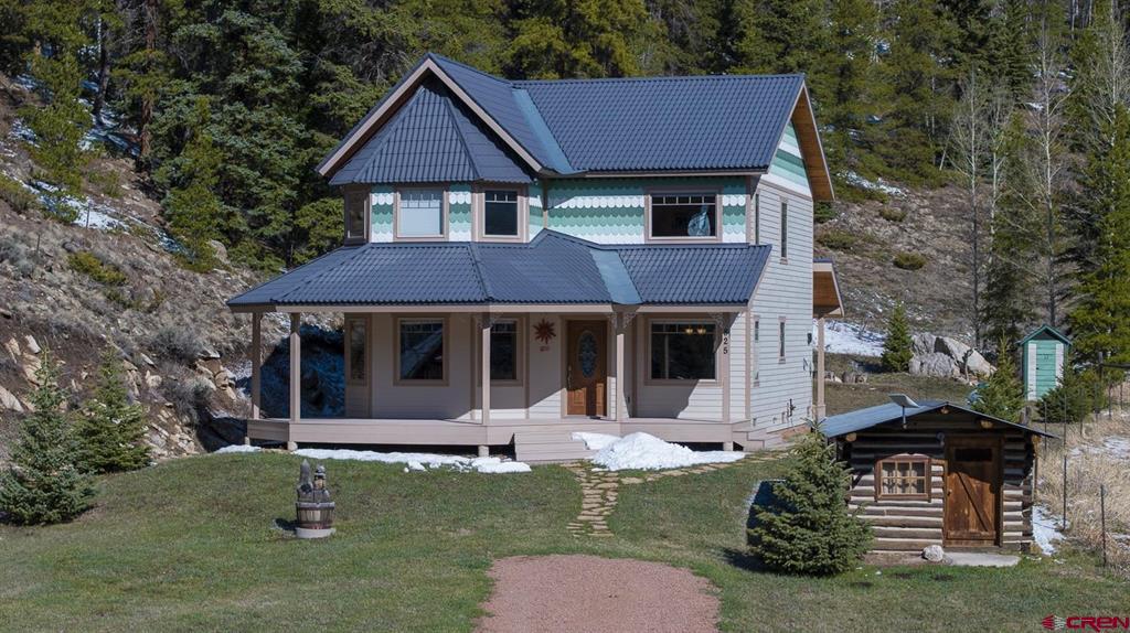 825 & 823 Main Street Property Photo 1