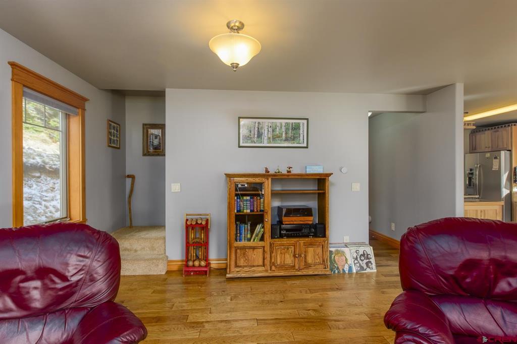 825 & 823 Main Street Property Photo 7