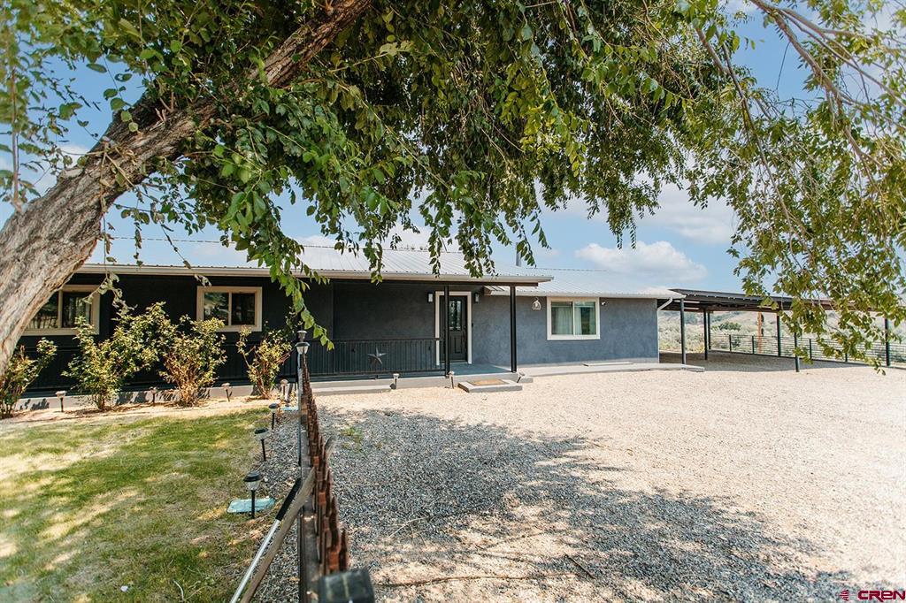 11530 Lakeview Drive Property Photo 1