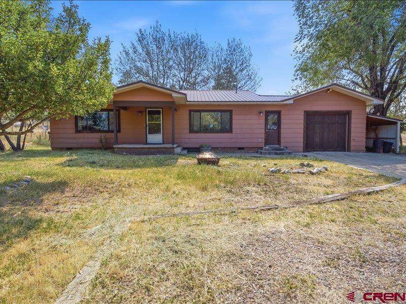 1712 County Road 501 Property Photo 1