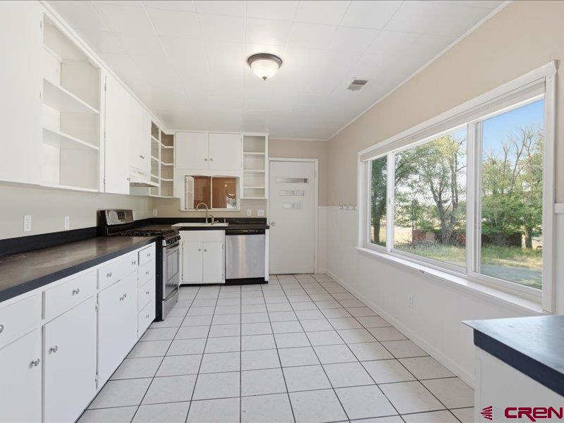 1712 County Road 501 Property Photo 6