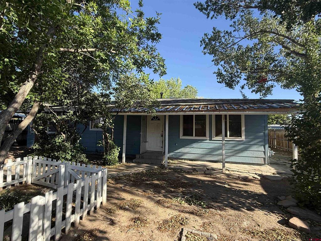 532 Spring Creek Road Property Photo 1