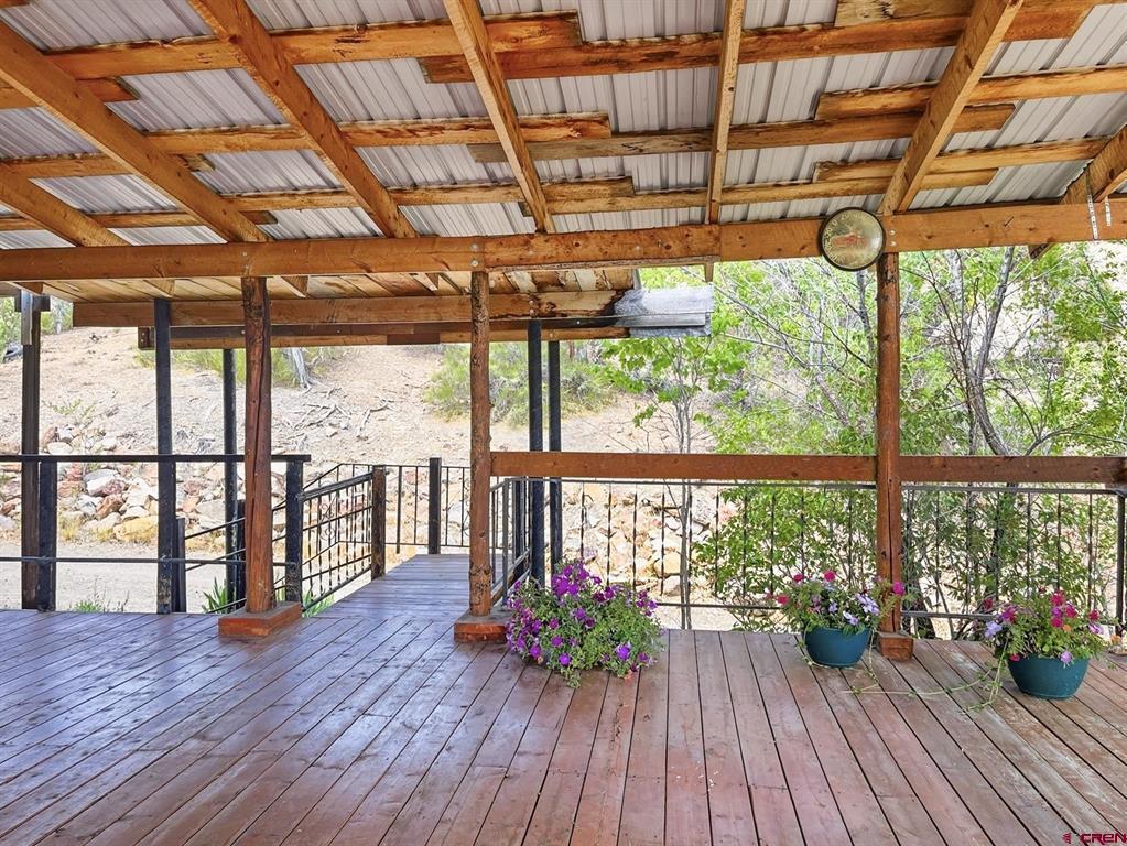 303 Fir Avenue Property Photo 3