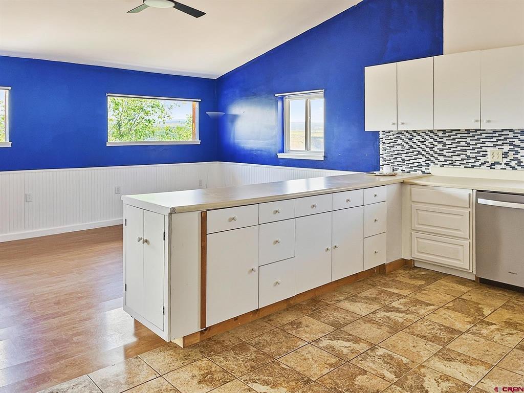 303 Fir Avenue Property Photo 6