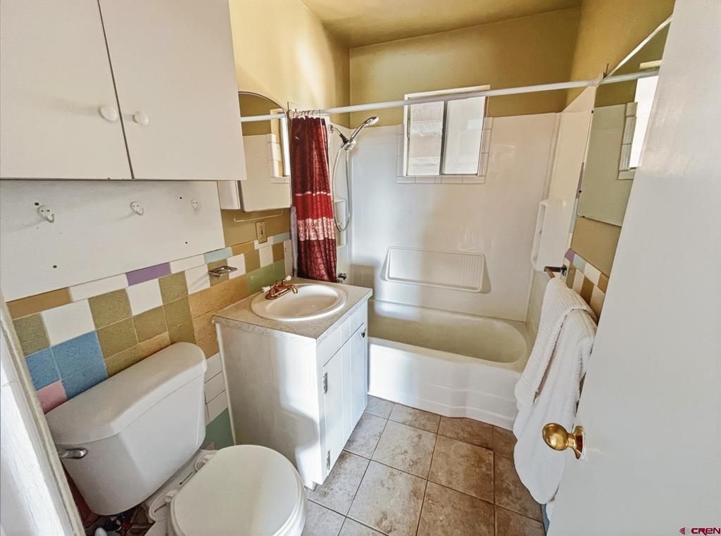 303 Fir Avenue Property Photo 11
