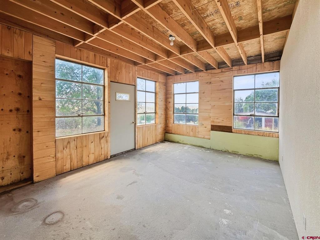 303 Fir Avenue Property Photo 18