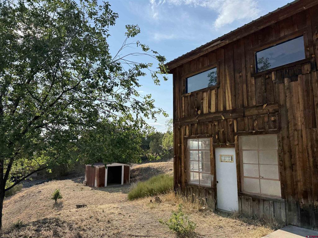 303 Fir Avenue Property Photo 23