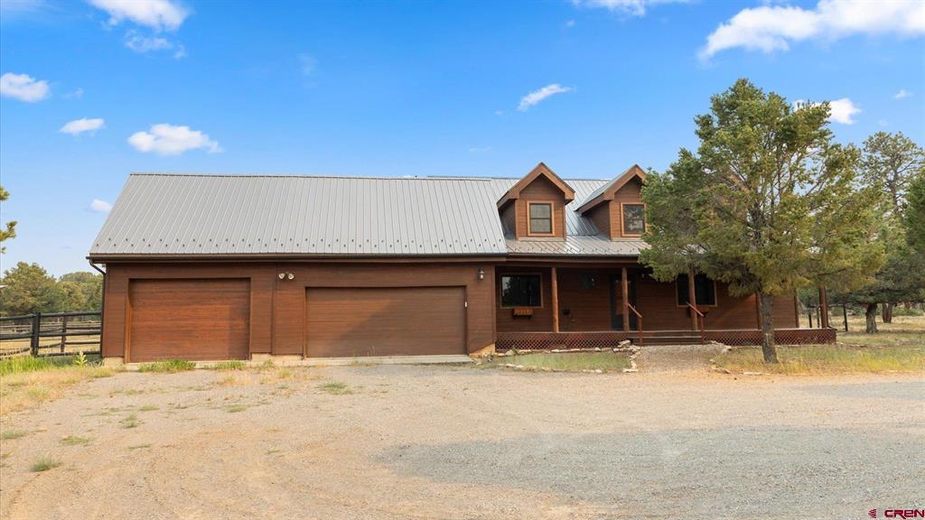 1010 Canyon Drive Property Photo 1