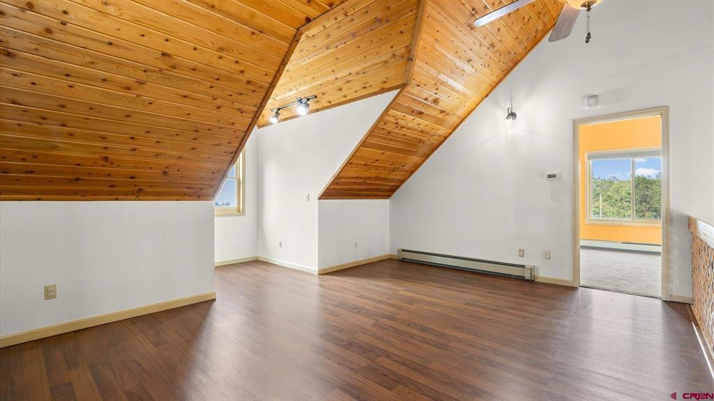 1010 Canyon Drive Property Photo 20
