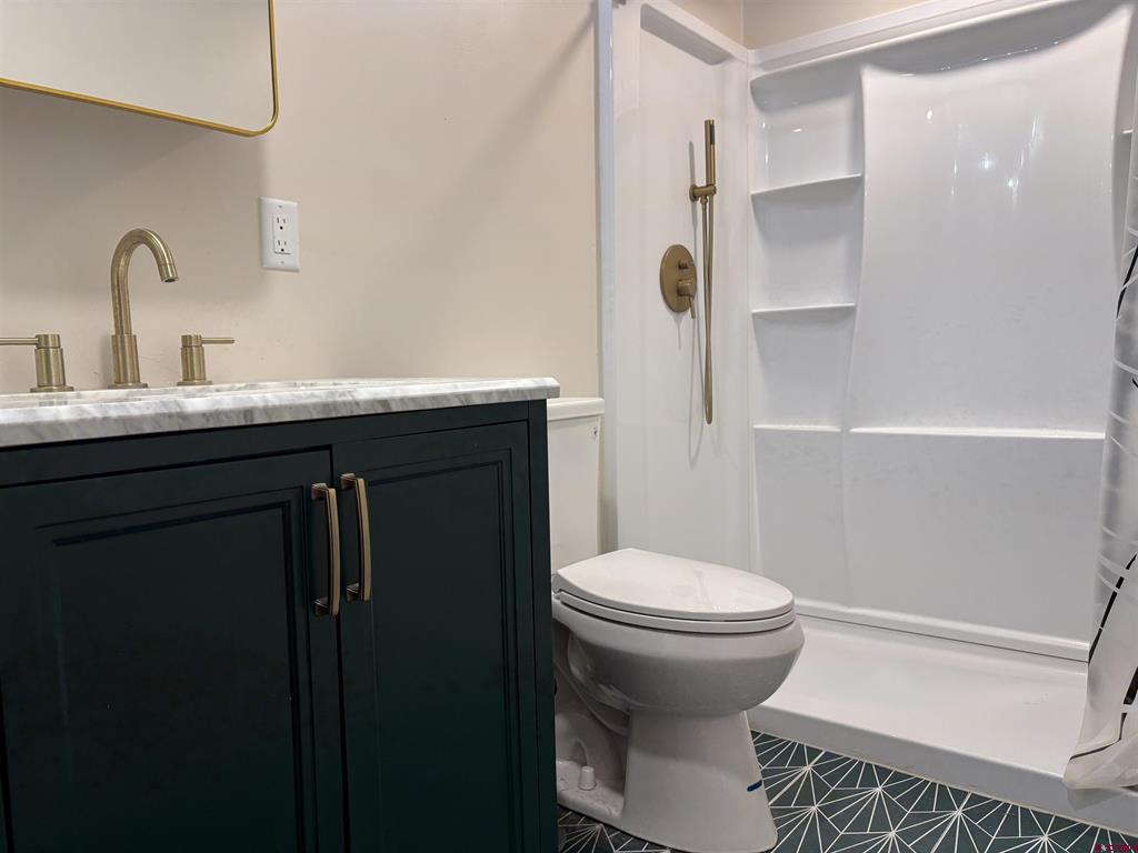 938 Livesay Drive Property Photo 25