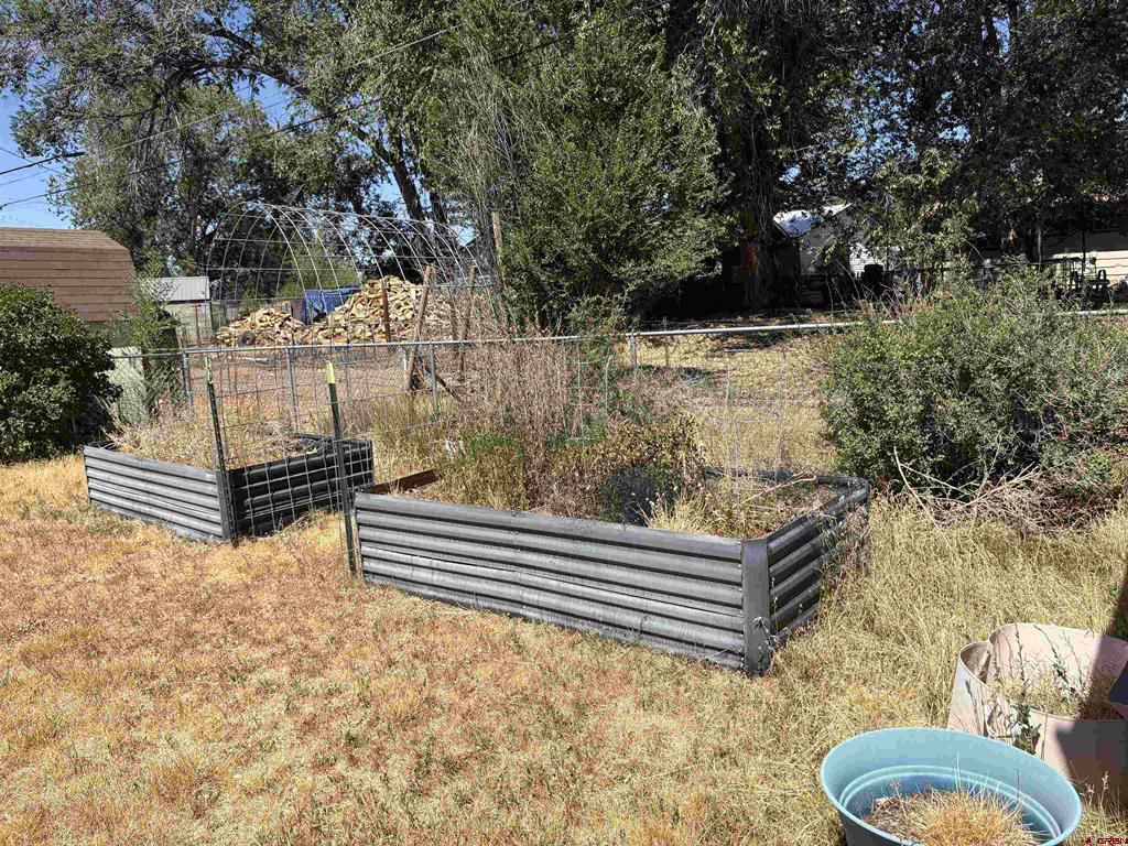 938 Livesay Drive Property Photo 32