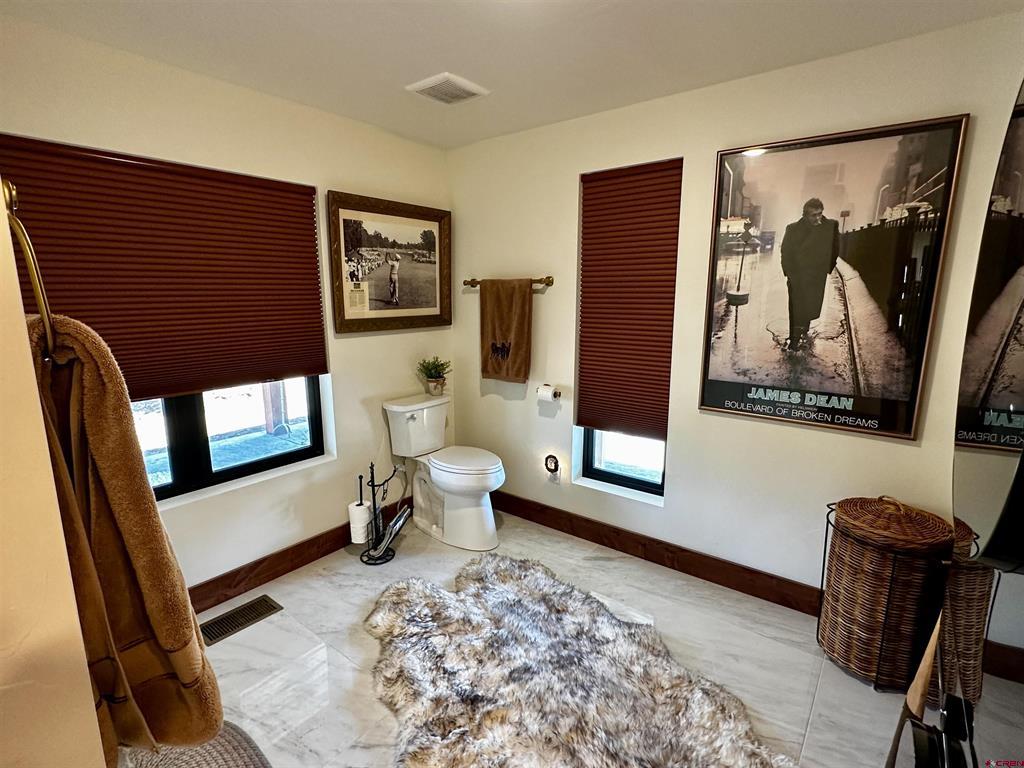 9001 2100 Road Property Photo 30