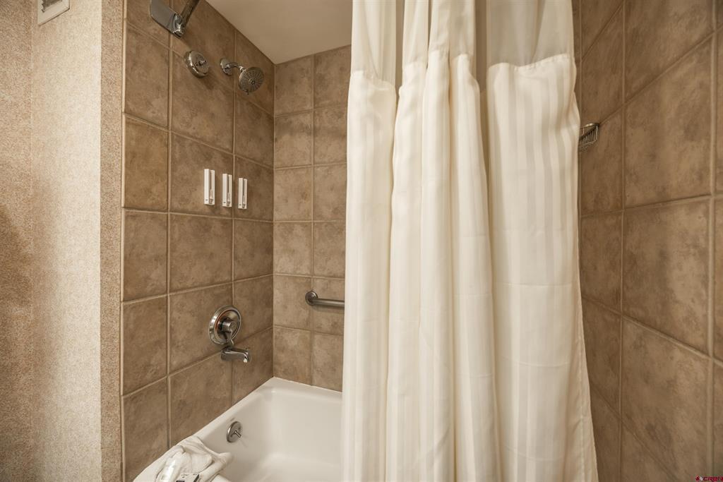 6 Emmons Road Property Photo 14