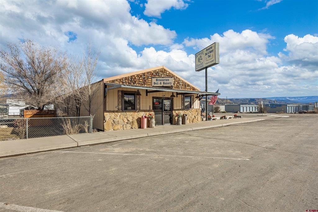 332 Minter Property Photo 2