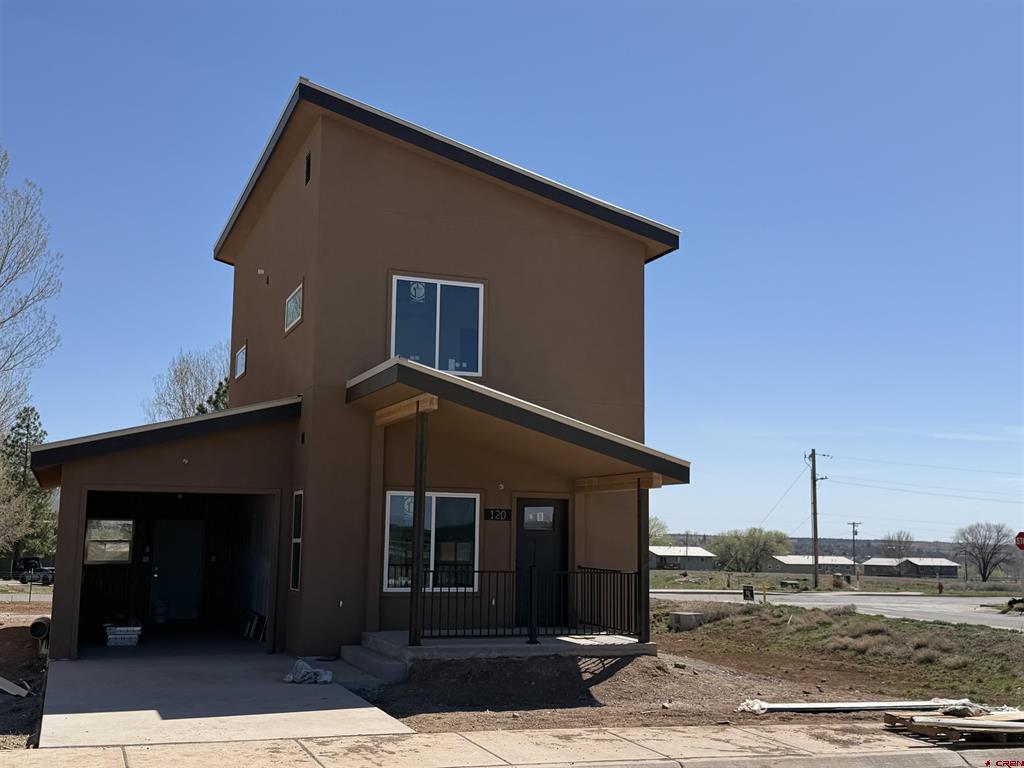 110 Manzano Circle Property Photo 1