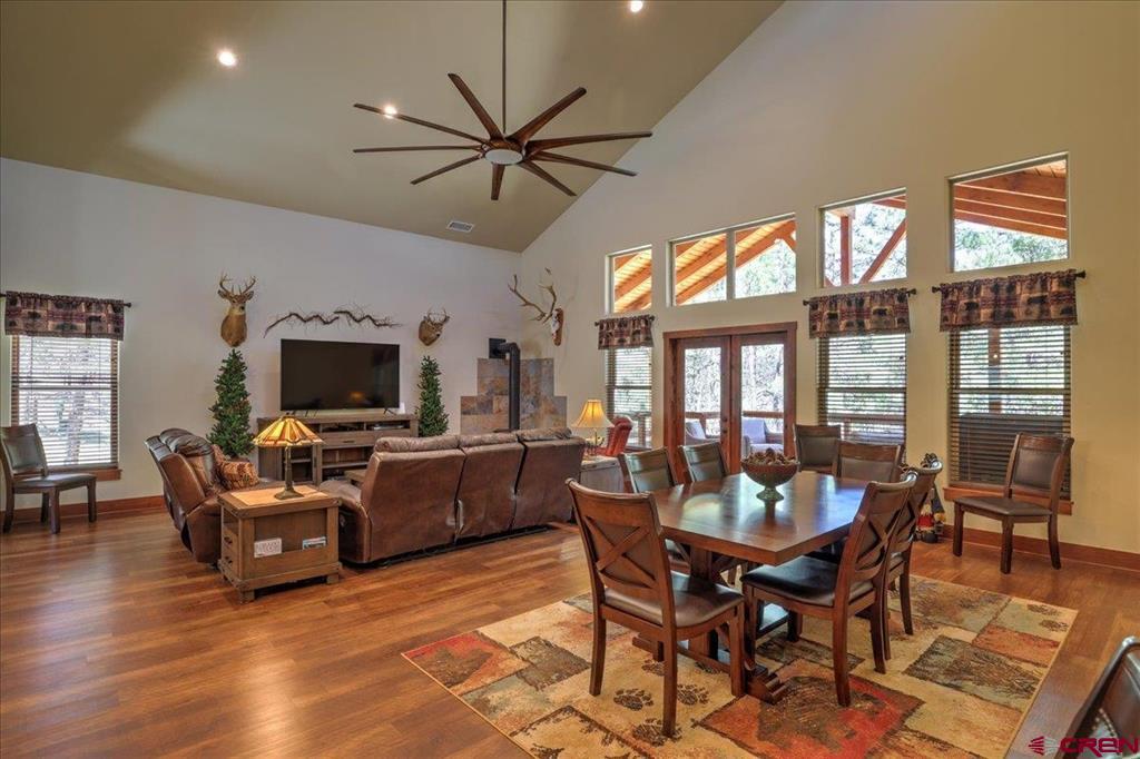 30 Moffat Court Property Photo 16