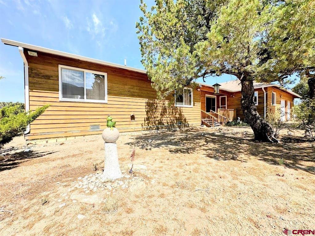 105 Indian Hill Road Property Photo 3