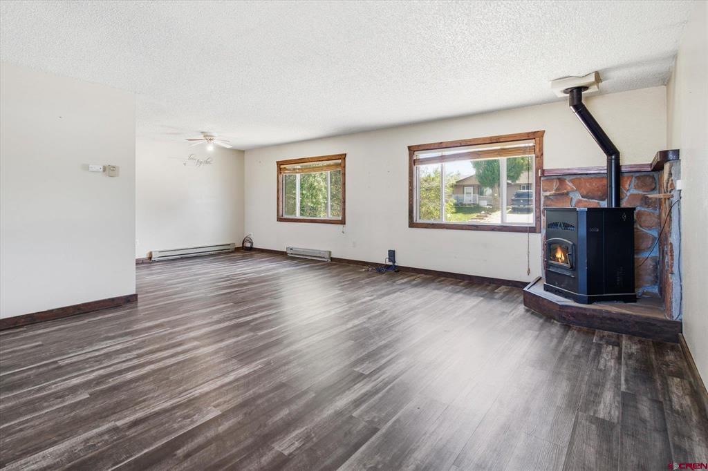 213 N Sligo Street Property Photo 2