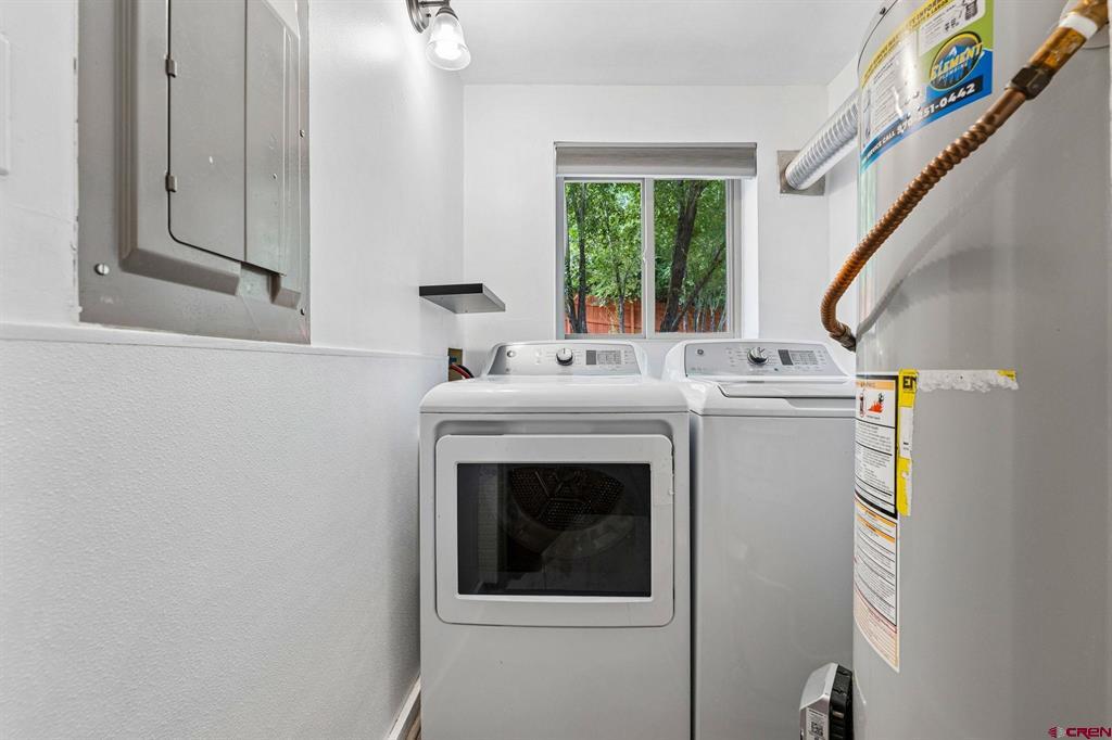 360 E 32nd Street Property Photo 19