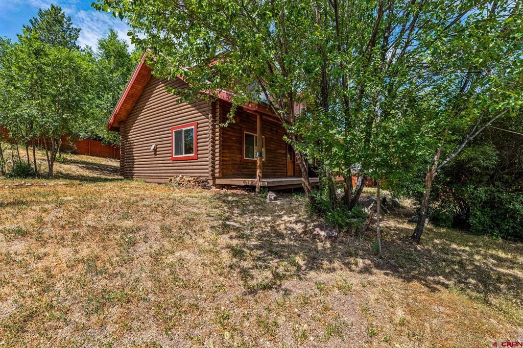 360 E 32nd Street Property Photo 31