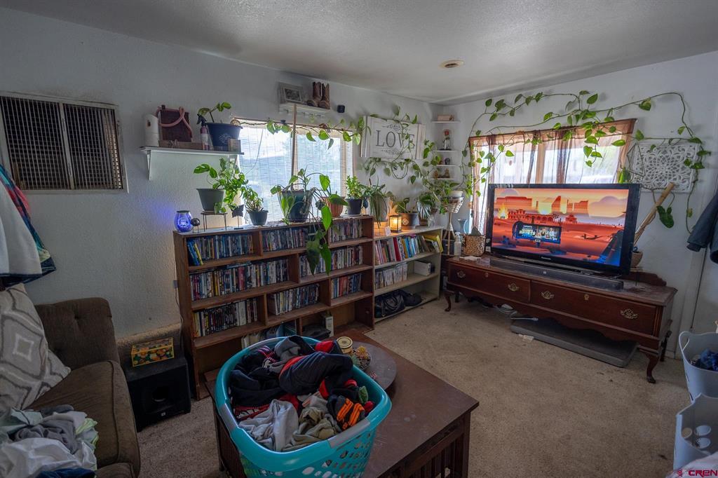 770 Nw Cedar Avenue Property Photo 12
