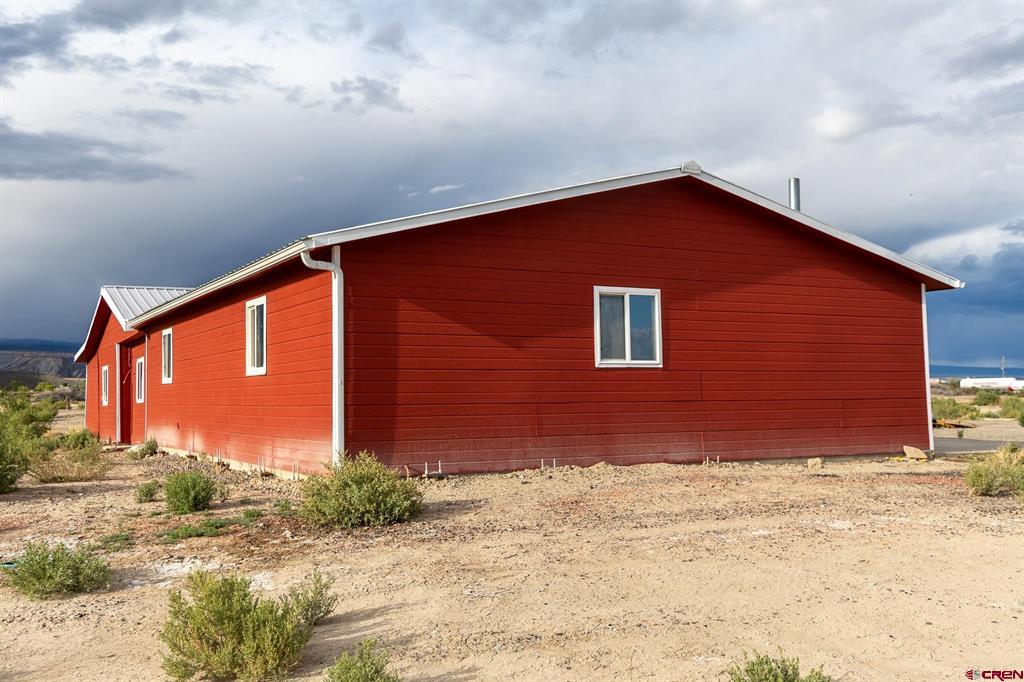 1312 Granite Way Property Photo 7