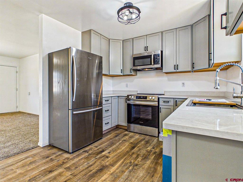 795 Nw Cedar Avenue Property Photo 10