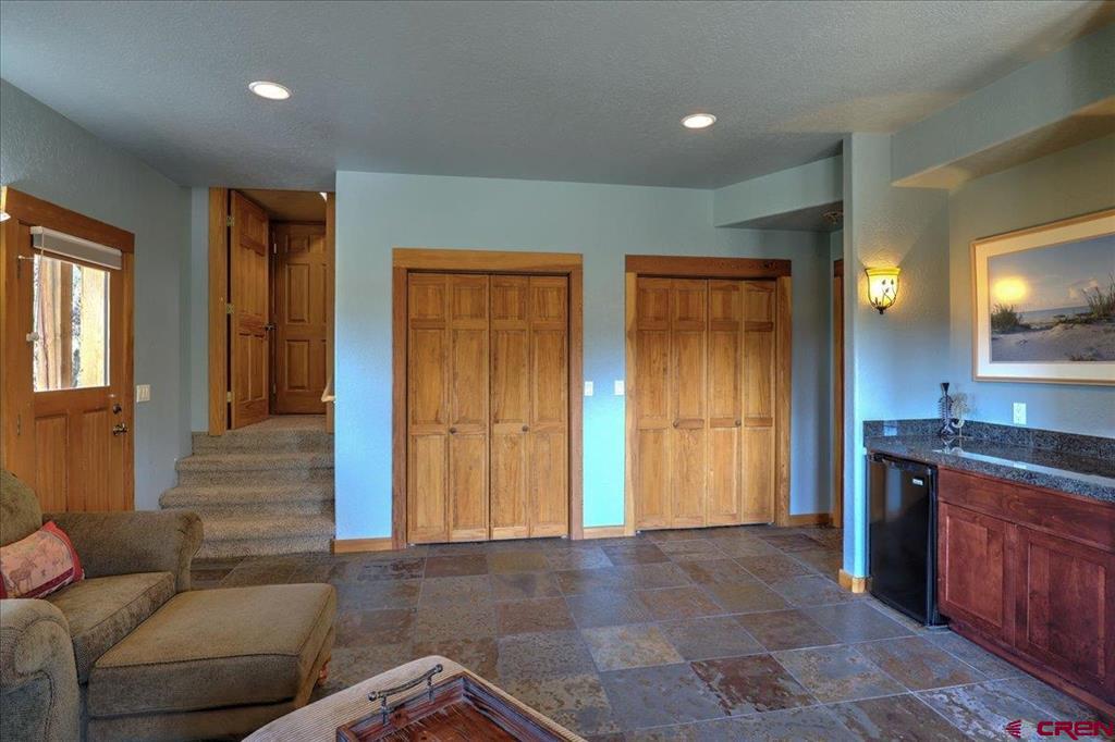 160 Cameron Place Property Photo 33