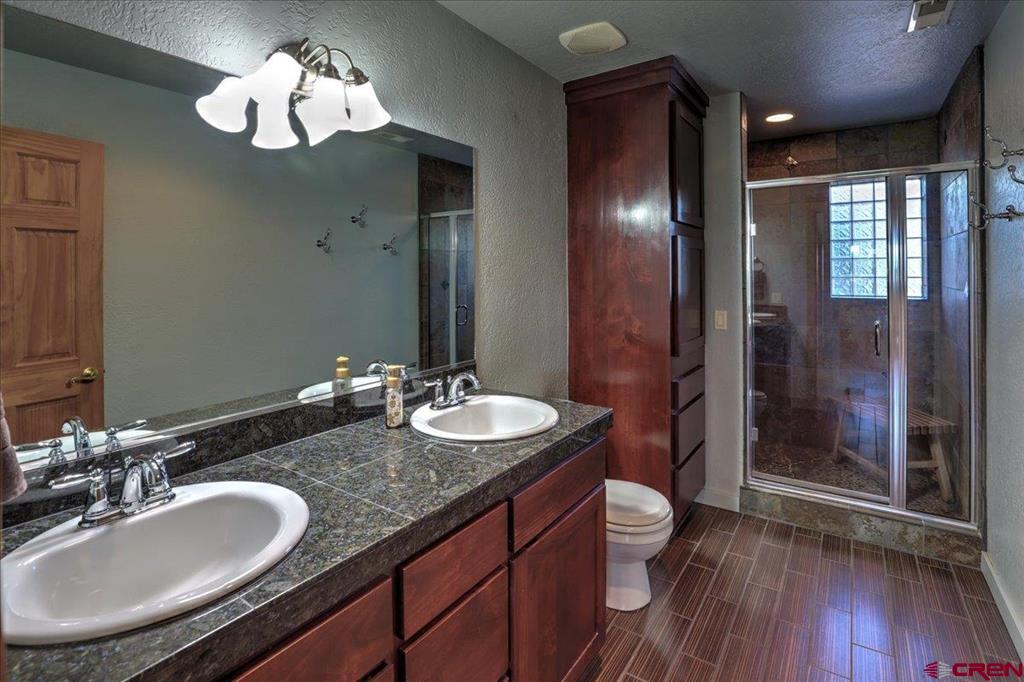 160 Cameron Place Property Photo 37