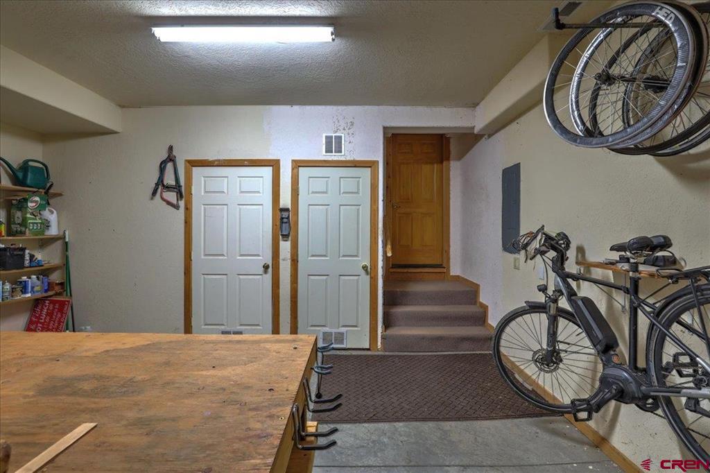 160 Cameron Place Property Photo 38