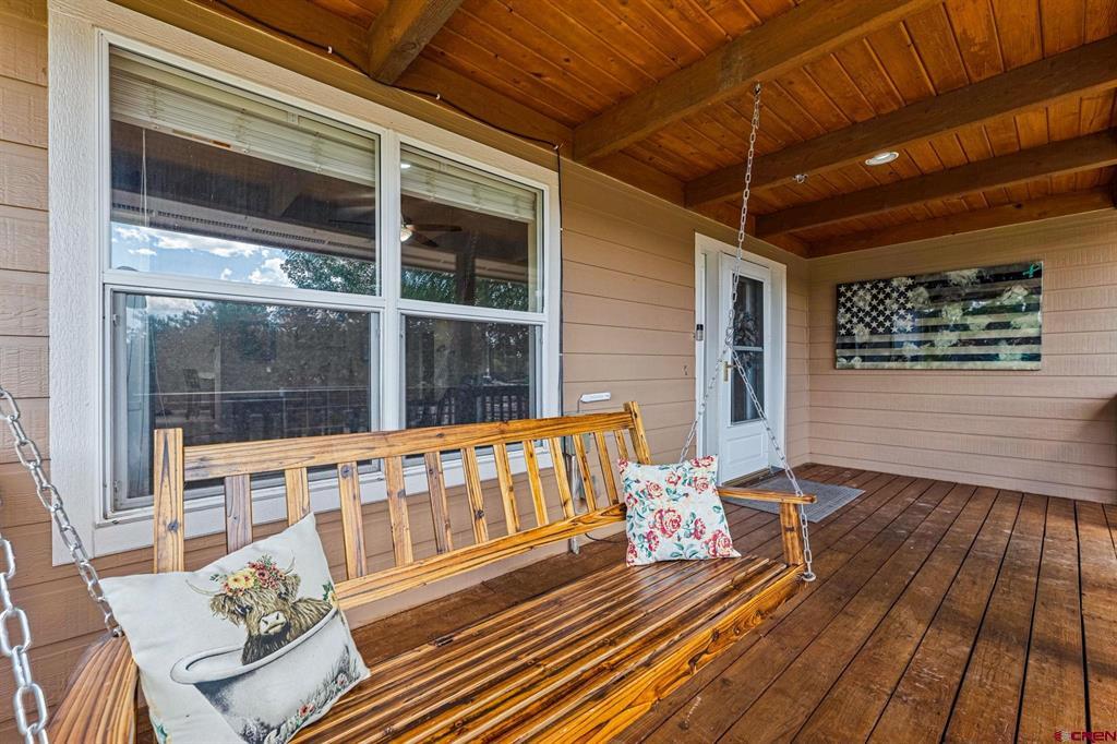 16 Lendy Lane Property Photo 8