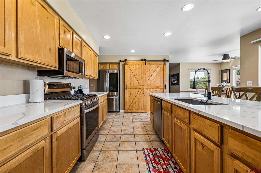 16 Lendy Lane Property Photo 15