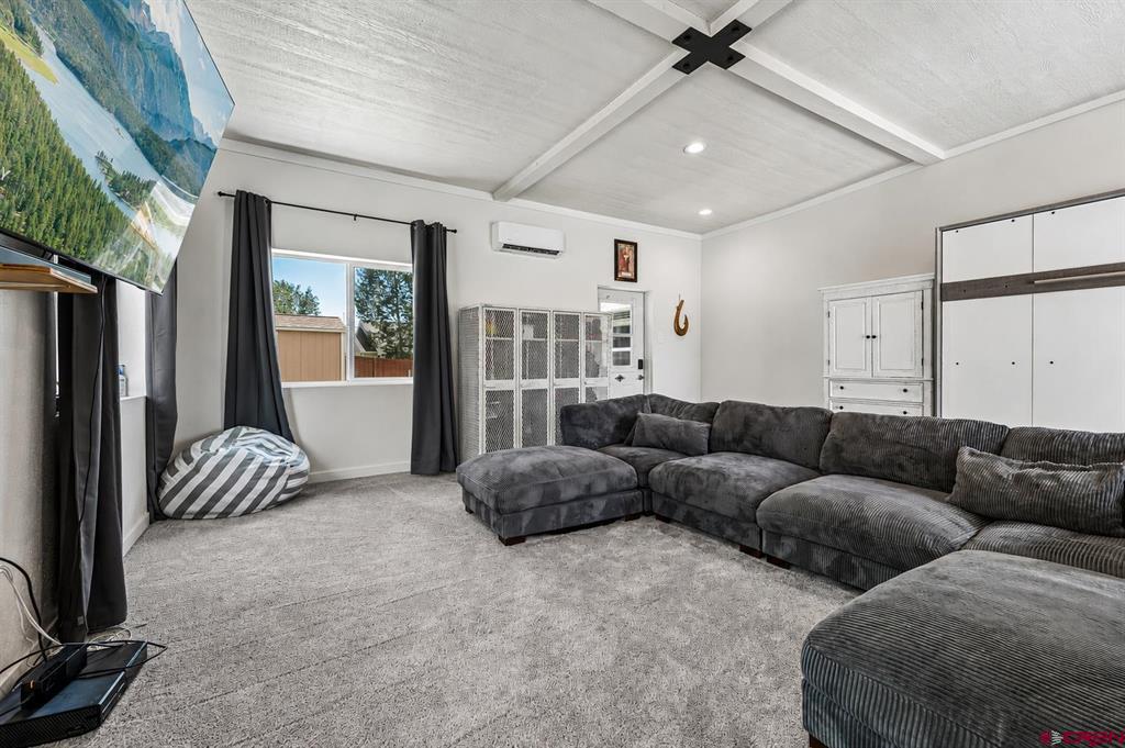 16 Lendy Lane Property Photo 24
