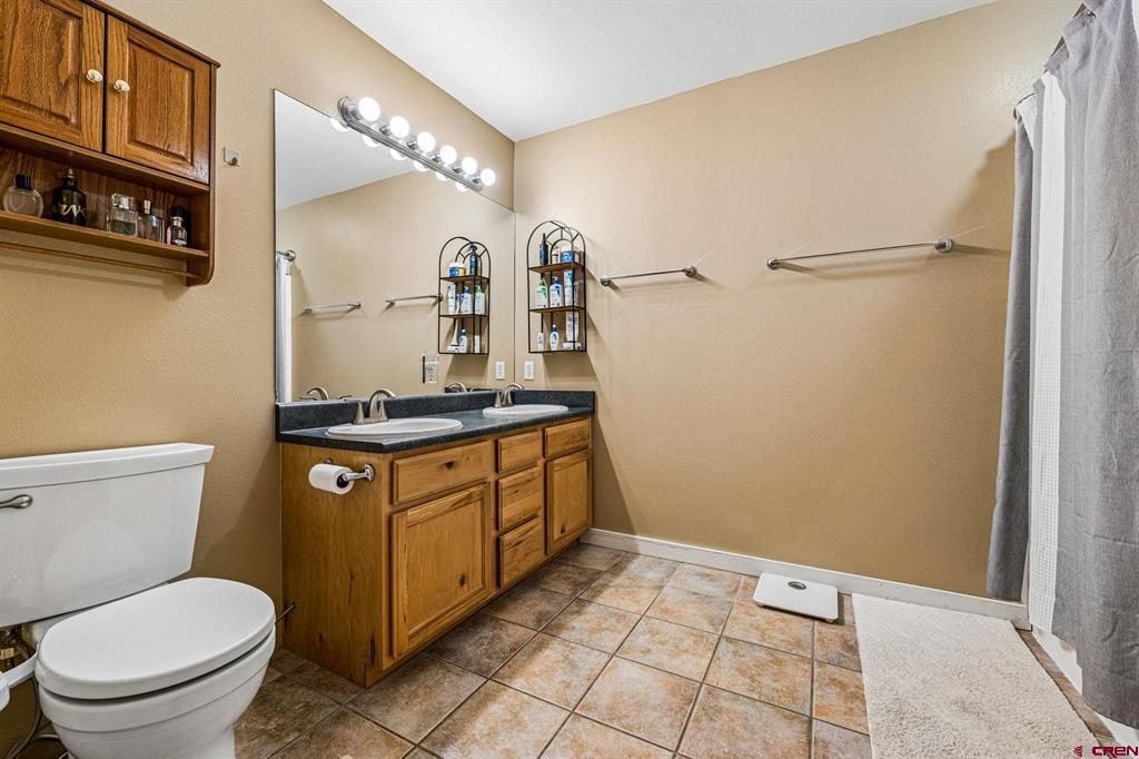 16 Lendy Lane Property Photo 28