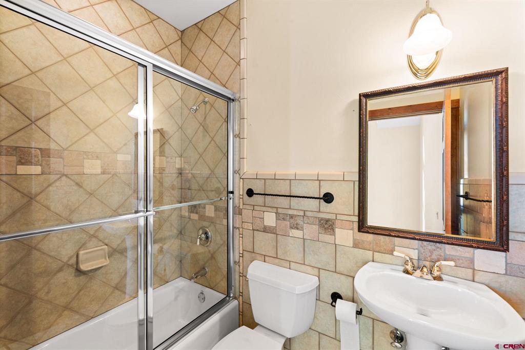 1 Lapis Lane Property Photo 27
