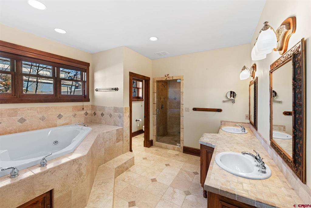 1 Lapis Lane Property Photo 36