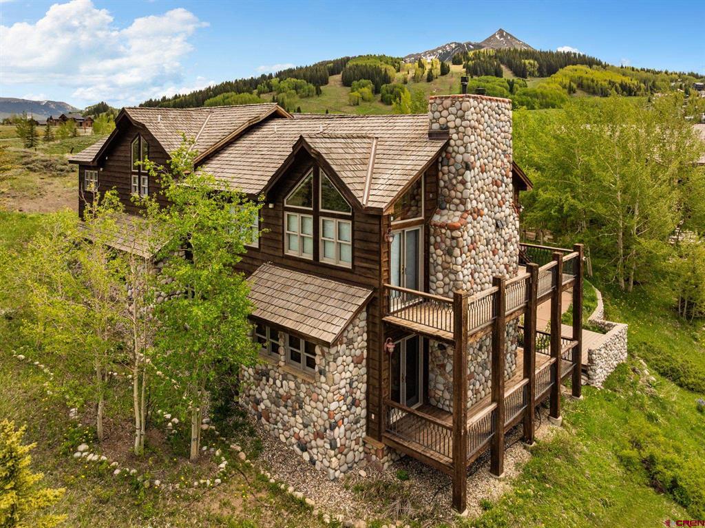 1 Lapis Lane Property Photo 44
