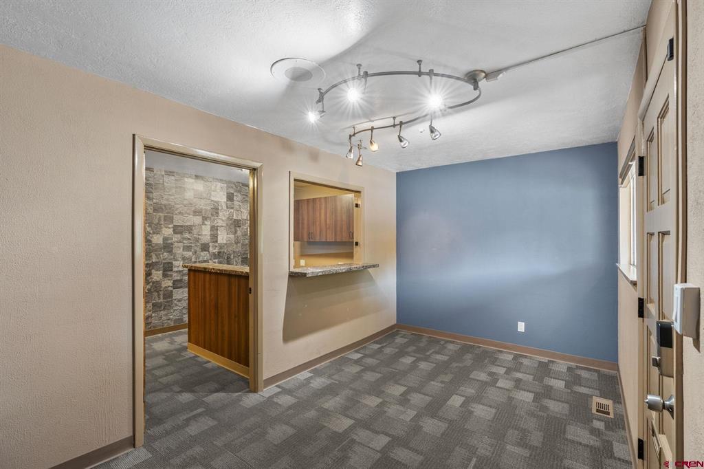 2323 W 2nd Avenue Property Photo 2
