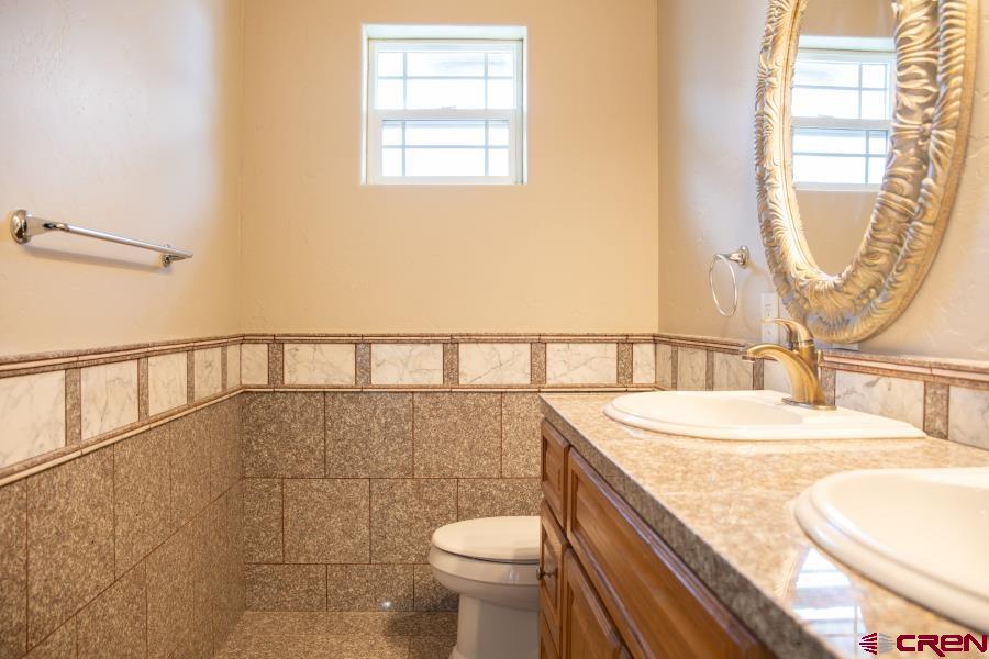 1011 Bluff Street Property Photo 15