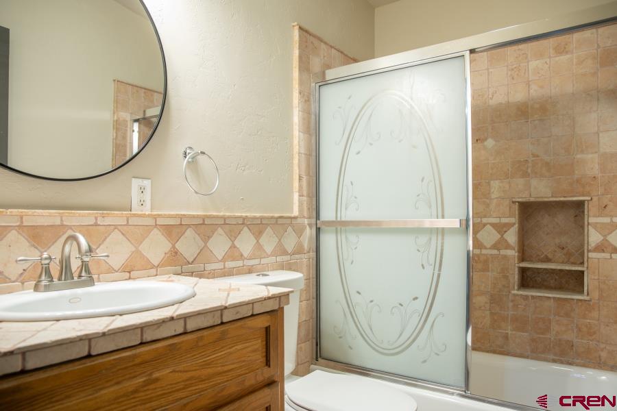1011 Bluff Street Property Photo 16