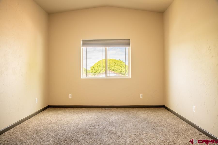 1011 Bluff Street Property Photo 21