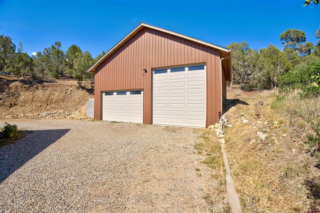 41775 Highway 184 Property Photo 4