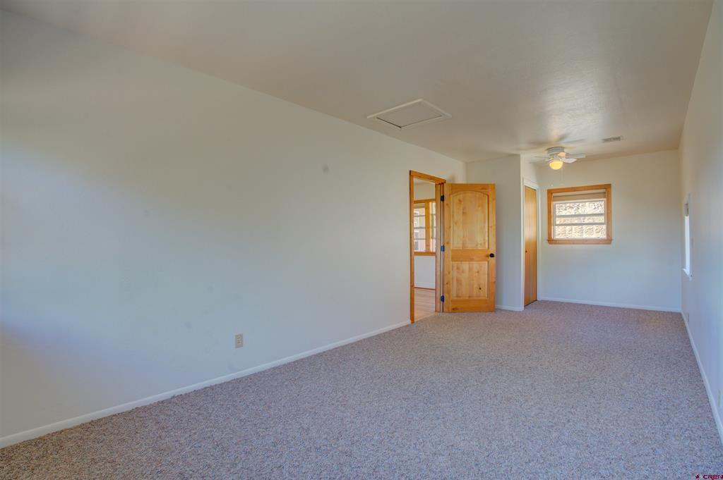 41775 Highway 184 Property Photo 18