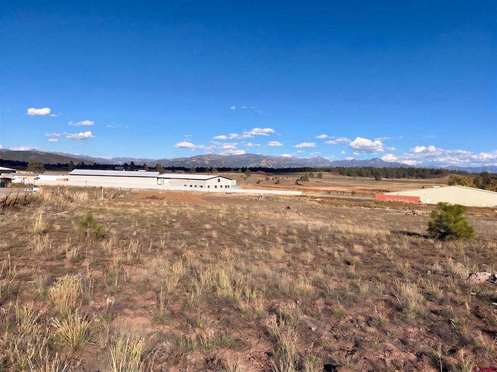 48 Industrial Circle Property Photo 2