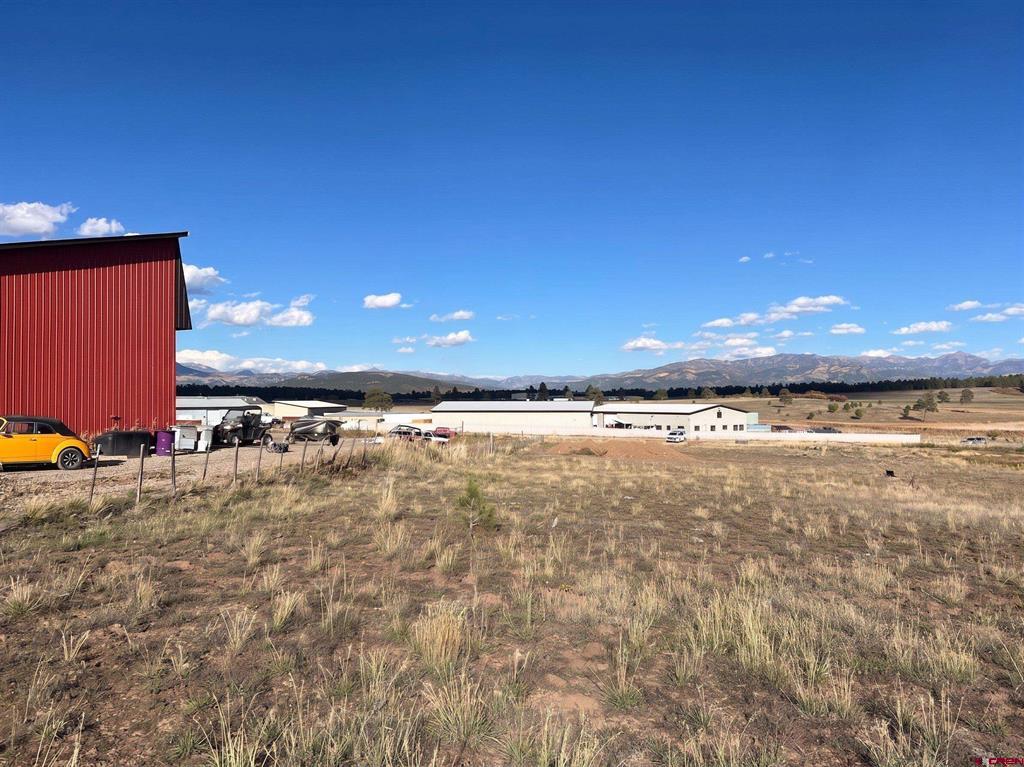48 Industrial Circle Property Photo 3