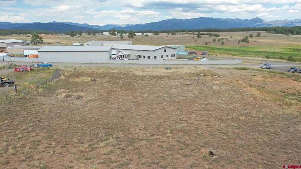 48 Industrial Circle Property Photo 11