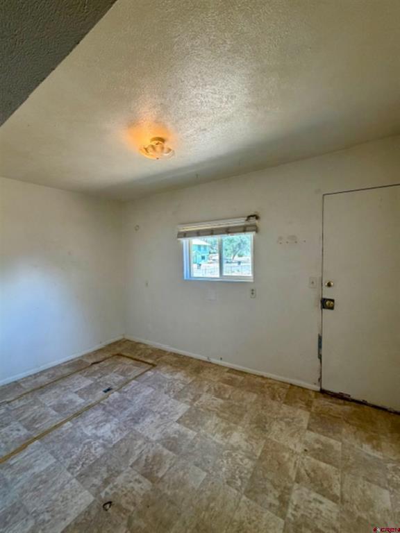300 S Beech Street Property Photo 8