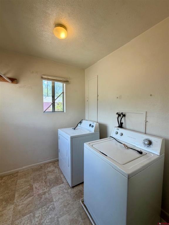 300 S Beech Street Property Photo 10
