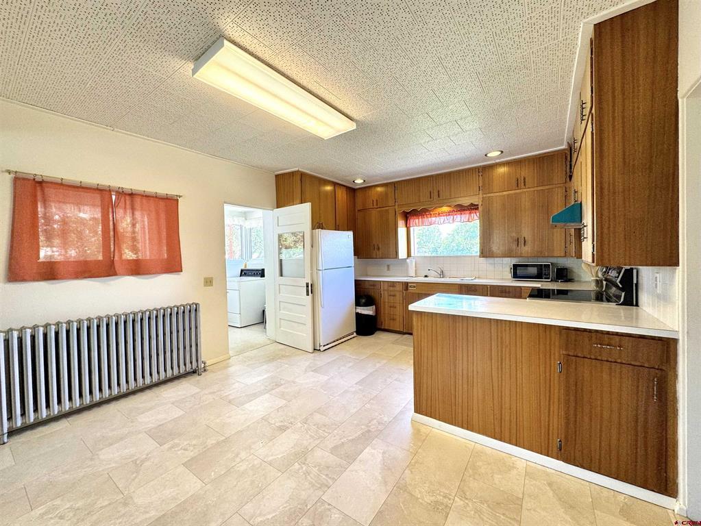 114 N 6th Street Property Photo 7